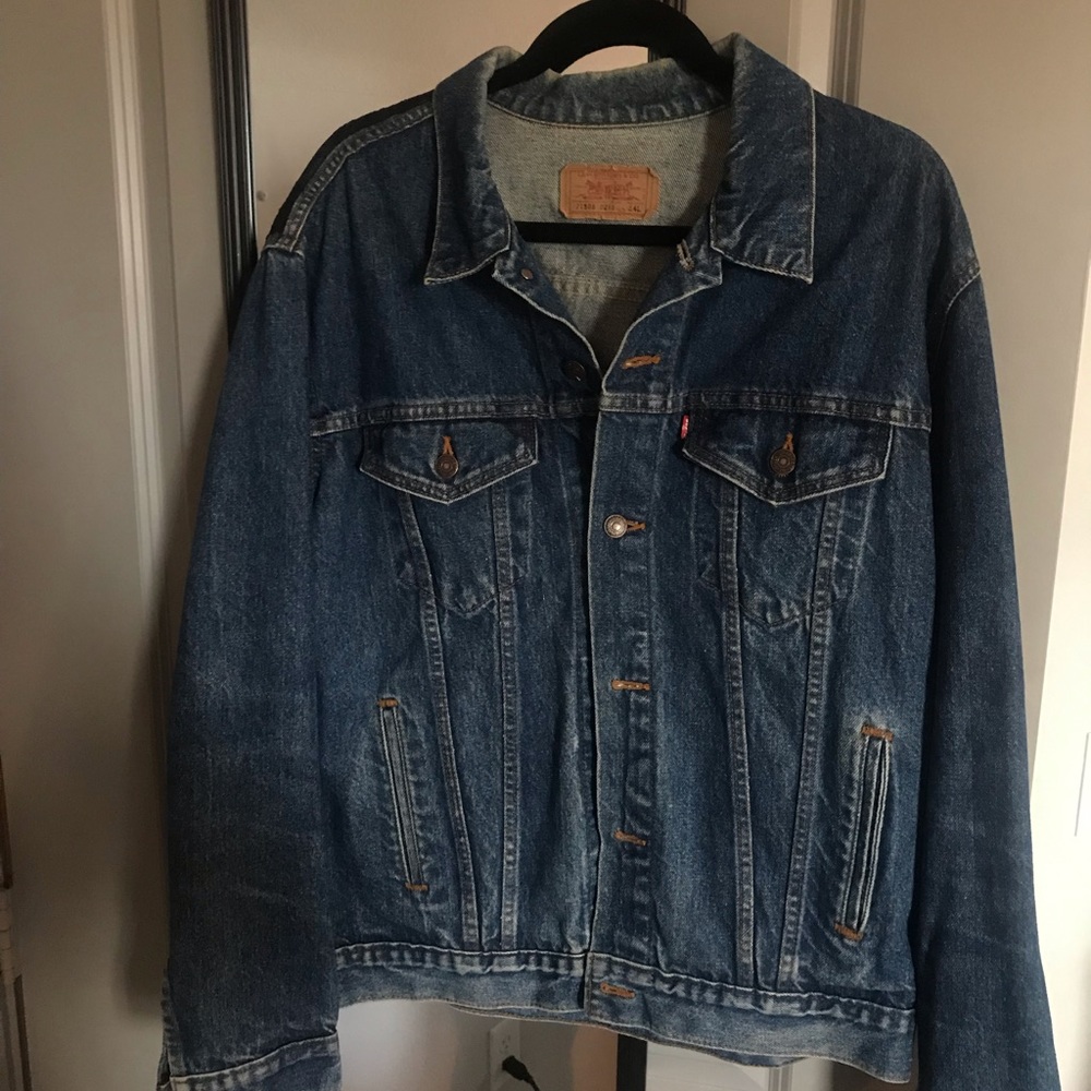 Urban Outfitters x Levis Lace Denim Jacket